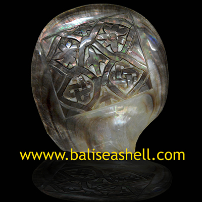 Black MOP Tahiti Shell Carving Balinese style