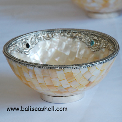 Round Small Bowl Combination MOP Shell with Silver Art
