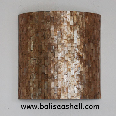 Gold Capis Shell Wall Lamp