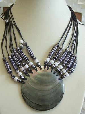 Black Mop Shell Necklace