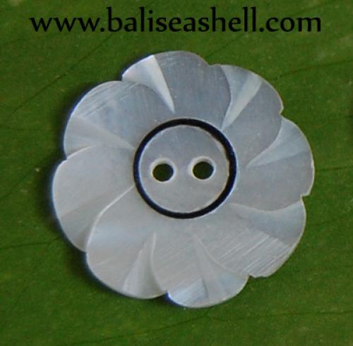 Cypraecassis Rufa Shell Carving Flower