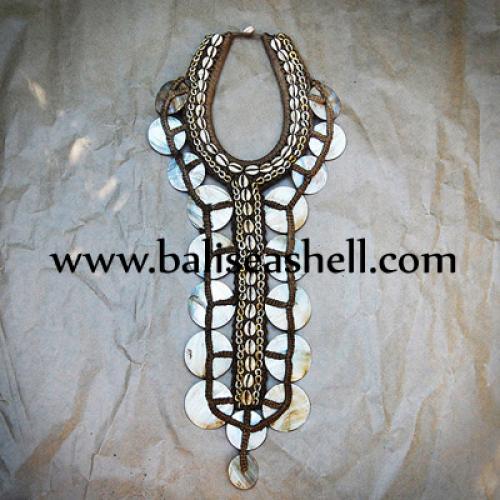 Yellow Mother of Pearl Shell Bangle